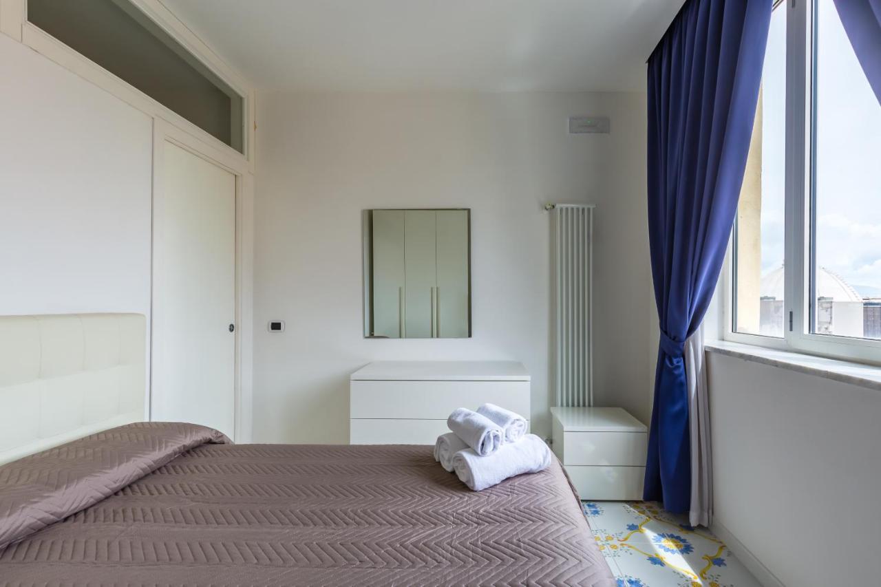 Apartament Jude'S Roof At Chiaia Neapol Zewnętrze zdjęcie
